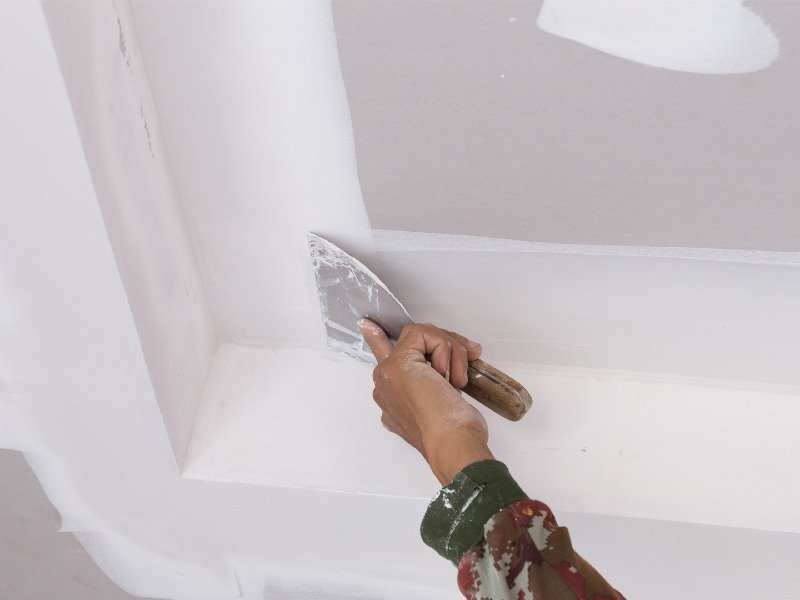 Gypsum Putty and Paint Work